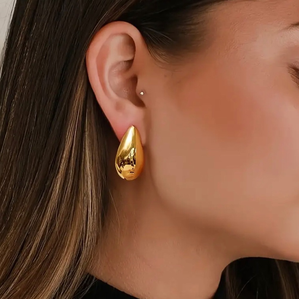 Chunky Glossy Tear Drop Earrings